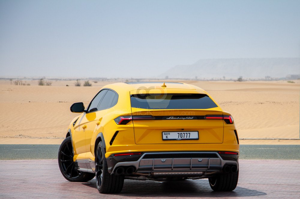 Lamborghini Urus 2021