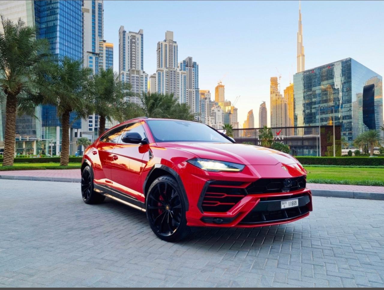 Lamborghini Urus Red 2020
