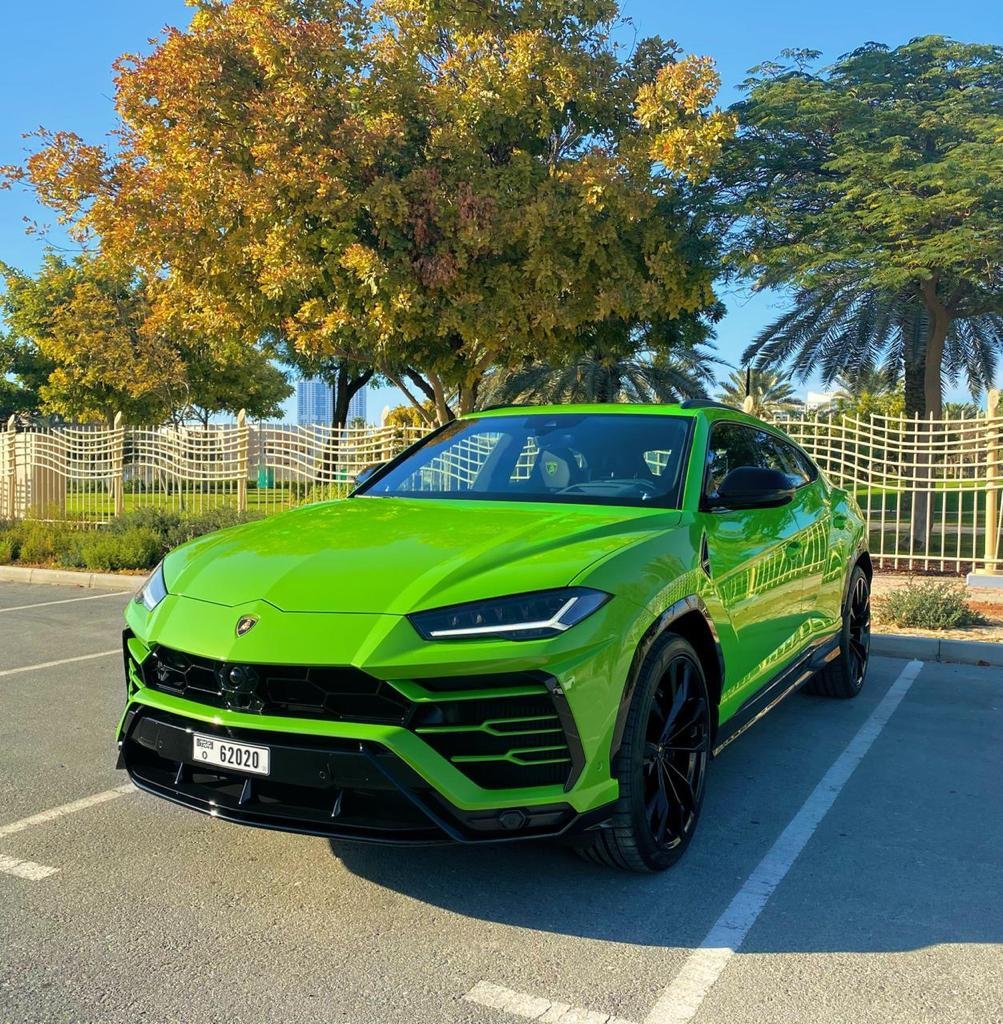 Lamborghini Urus Green 2021
